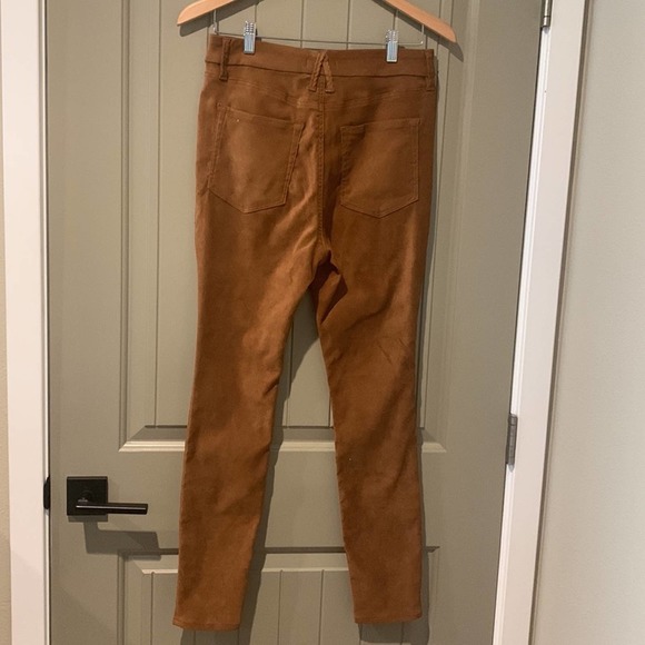Women's Tan Skinny Jeans - Picture 8 of 13